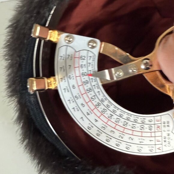 VTG Faux Mink Fur Hat Over Ears Winter Accessory Dark Brown Womens Luxury Fashio - Picture 9 of 12